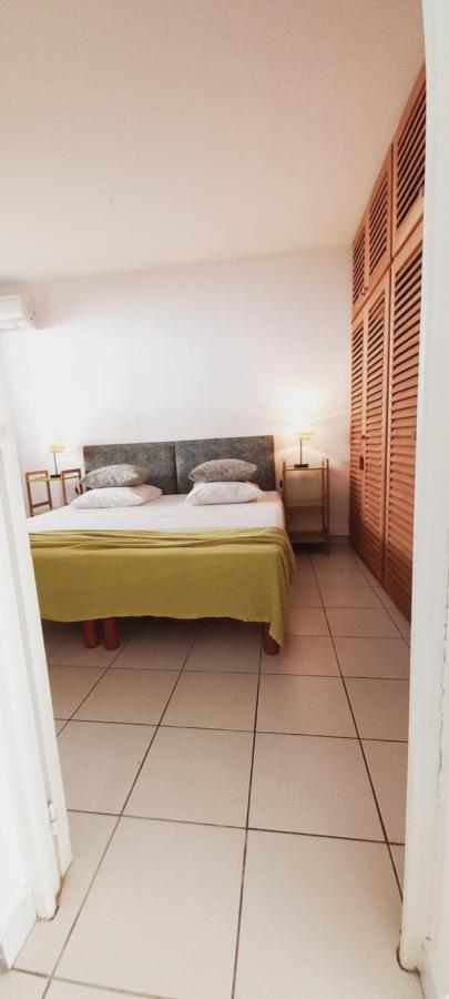 Vue Mer, Piscine, Appartement 4 Personnes Ле-Гозье Экстерьер фото